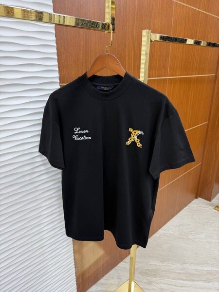 Apparel — TGWpVjm_8TZZ