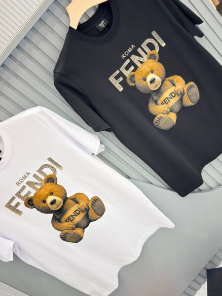 Apparel — TGWu6GK5DUnF view 4