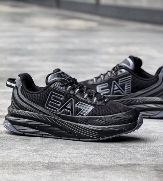 Men's Sneakers — TGXAVaxRR3nx view 2