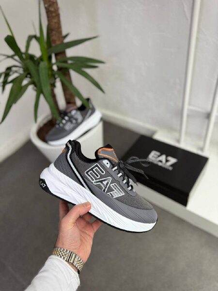 Men's Sneakers — TGXAVaxRR3nx view 6