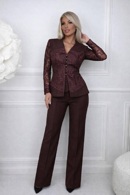 Apparel — TGXEQM0GYiB4