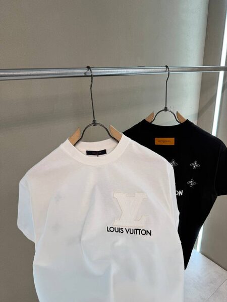 Apparel — TGXH0oiK_SBw view 6