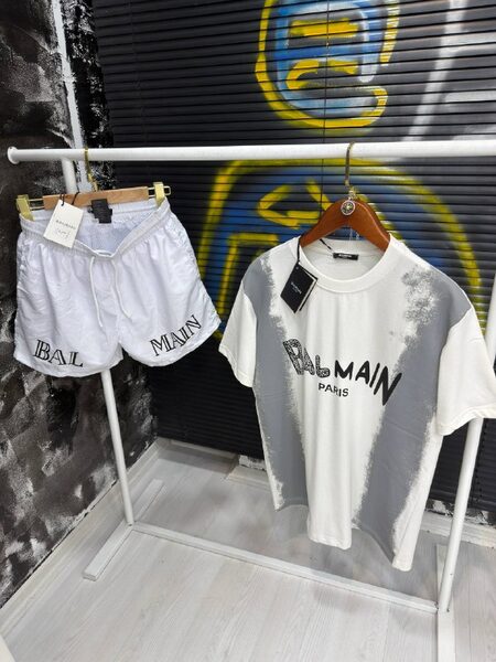 Apparel — TGXM-6uciY_M