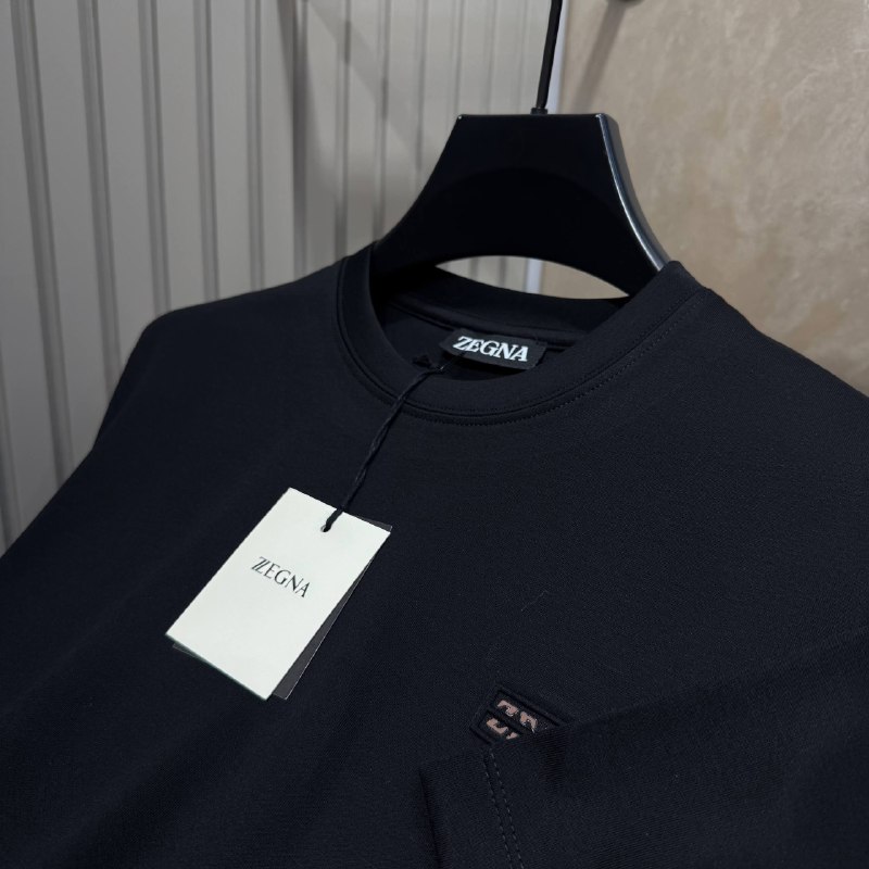 Apparel — TGXPI6mWItZa