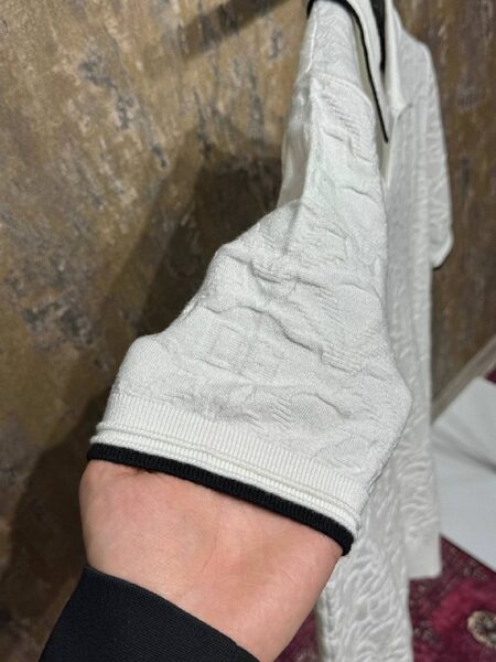 Apparel — TGXWcJ_jNPcv view 7