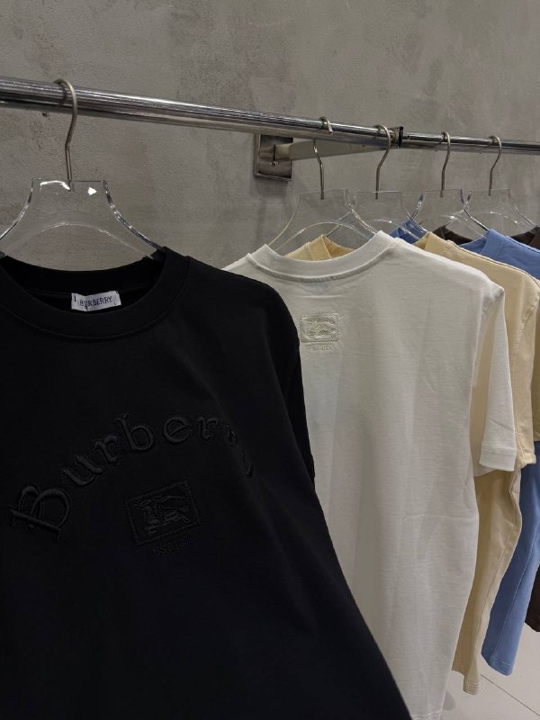 Apparel — TGXYxEojYHF-