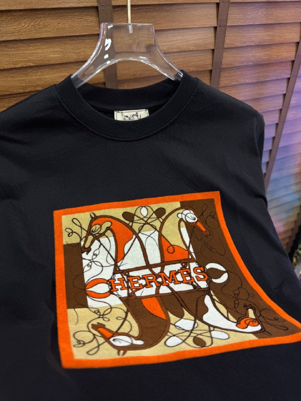Apparel — TGXbut-wsegO