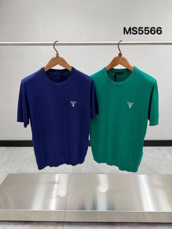 Apparel — TGXd9zVO6GVC view