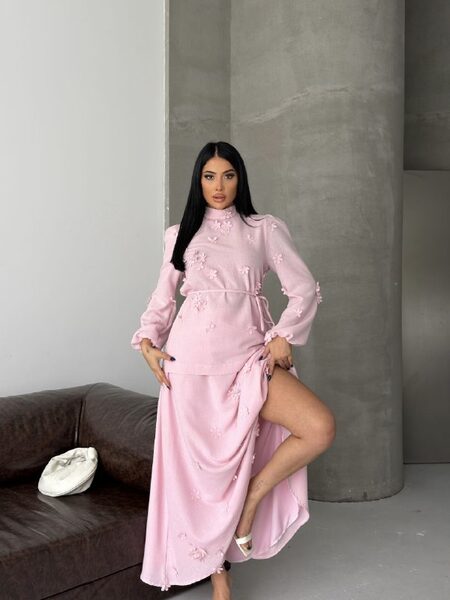 Apparel — TGXhTgORvahO view 3