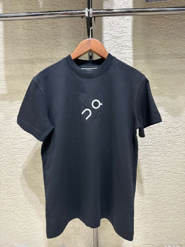 Apparel — TGXj2n-LSYgQ view