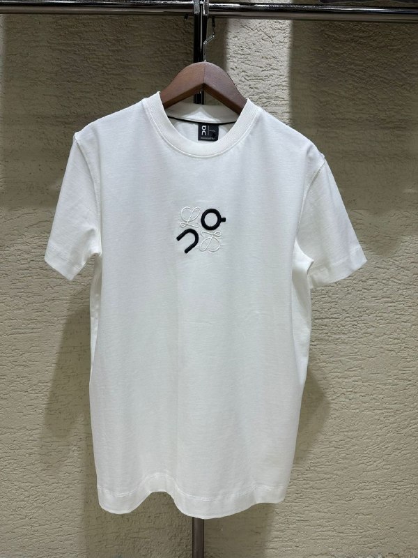 Apparel — TGXj2n-LSYgQ view