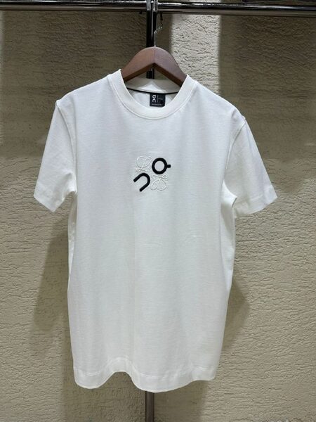 Apparel — TGXj2n-LSYgQ view 3