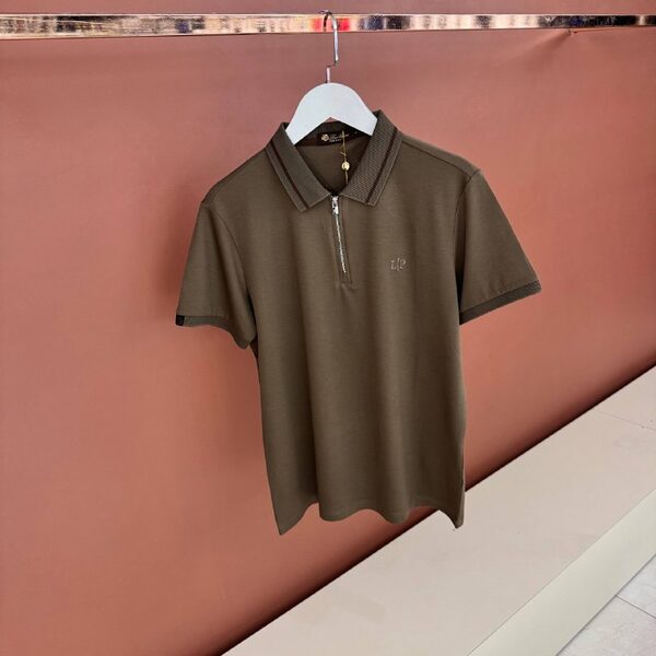 Apparel — TGXl5OfjJuSE view 3