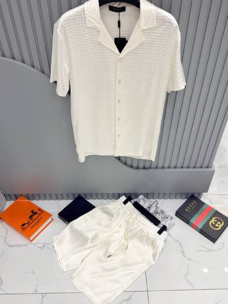Apparel — TGXmJ4VYDbvN view 2