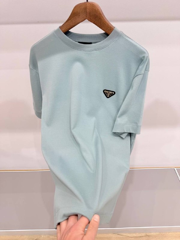 Apparel — TGXui-VkKk2o