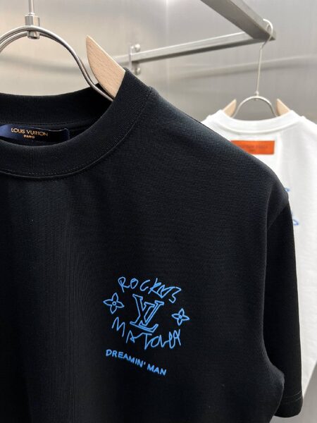 Apparel — TGXzGH9BCcMm view 2