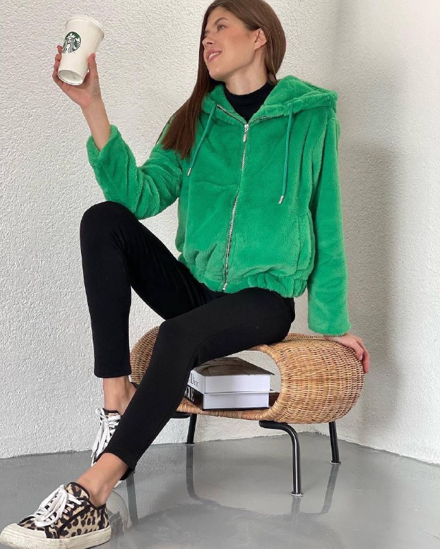 Apparel — TGXzJBaaGK5F