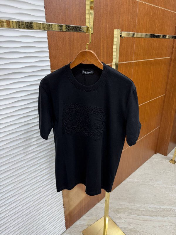 Apparel — TGY0SU7T7GkM