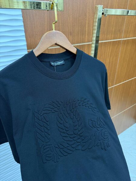 Apparel — TGY0SU7T7GkM view 3