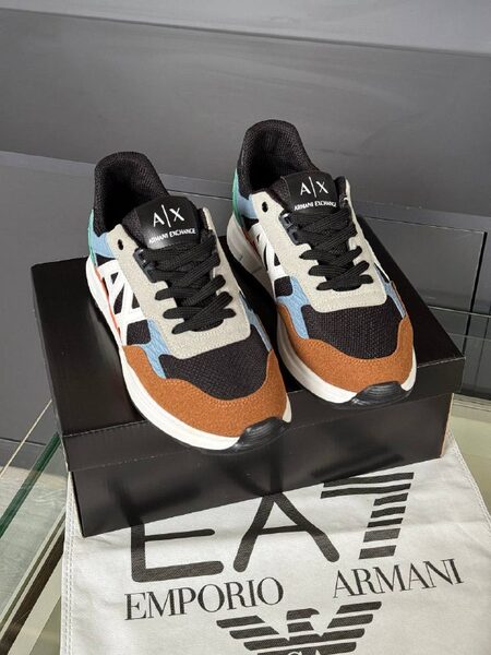 Men's Sneakers — TGY4-SY1a_LB view 3