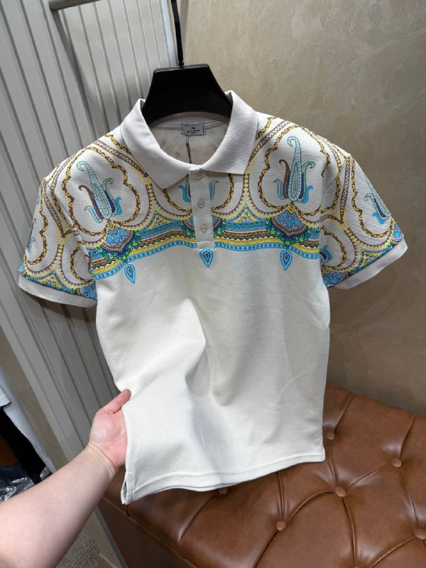 Apparel — TGY46ieNjWai