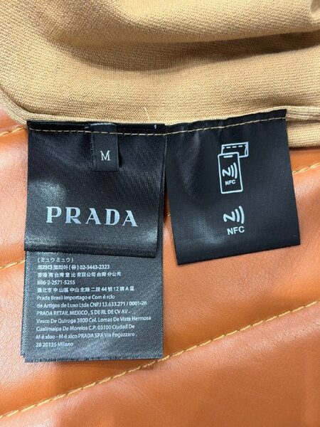 Apparel — TGY4oM0lhgXe view 3