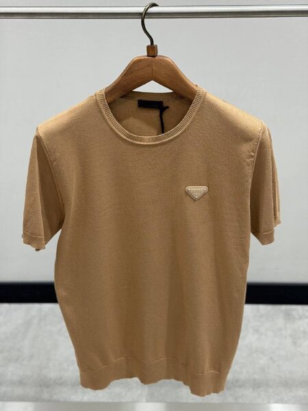 Apparel — TGY4oM0lhgXe view 7