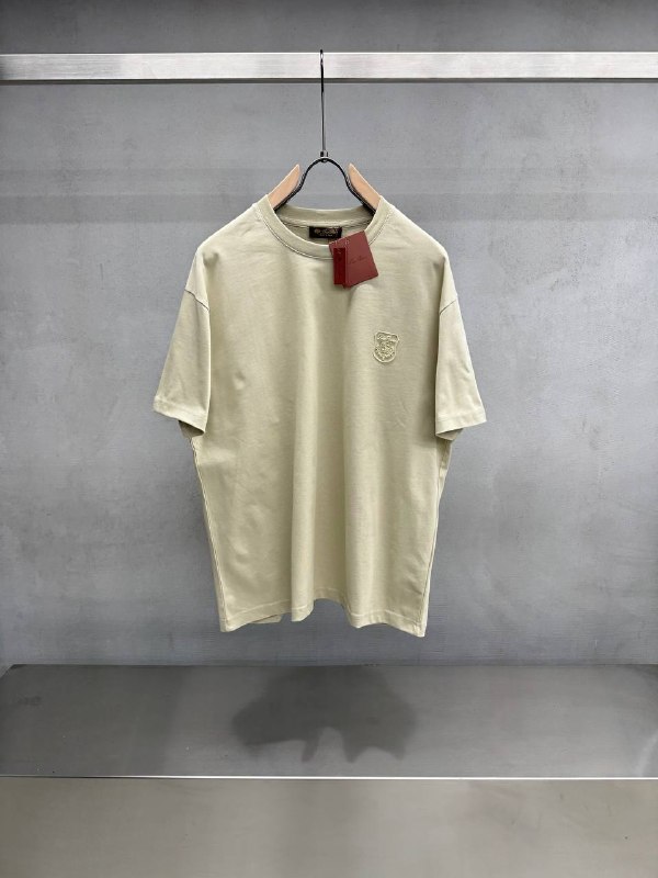 Apparel — TGY9No_Dk2d1