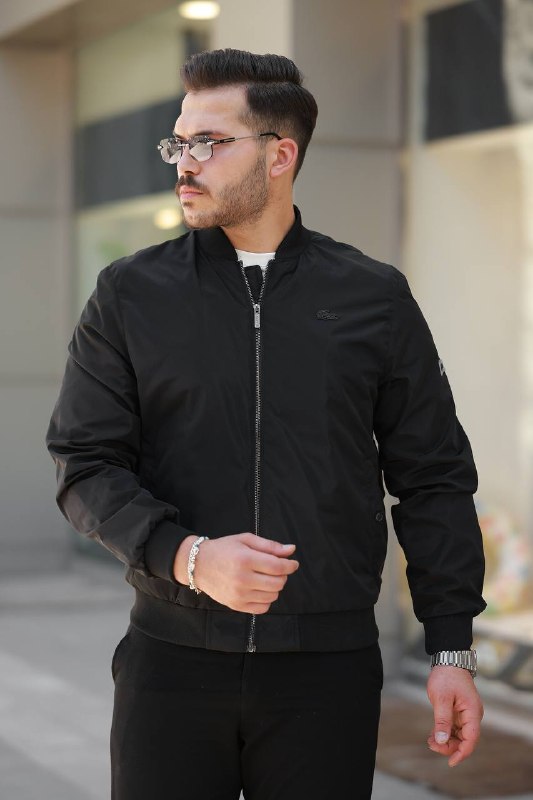 Apparel — TGYDQ85VuYLY