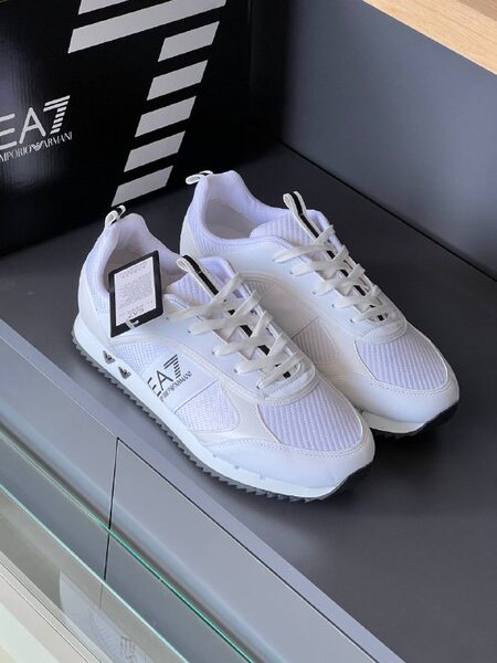 Men's Sneakers — TGYDTDf3AYfo