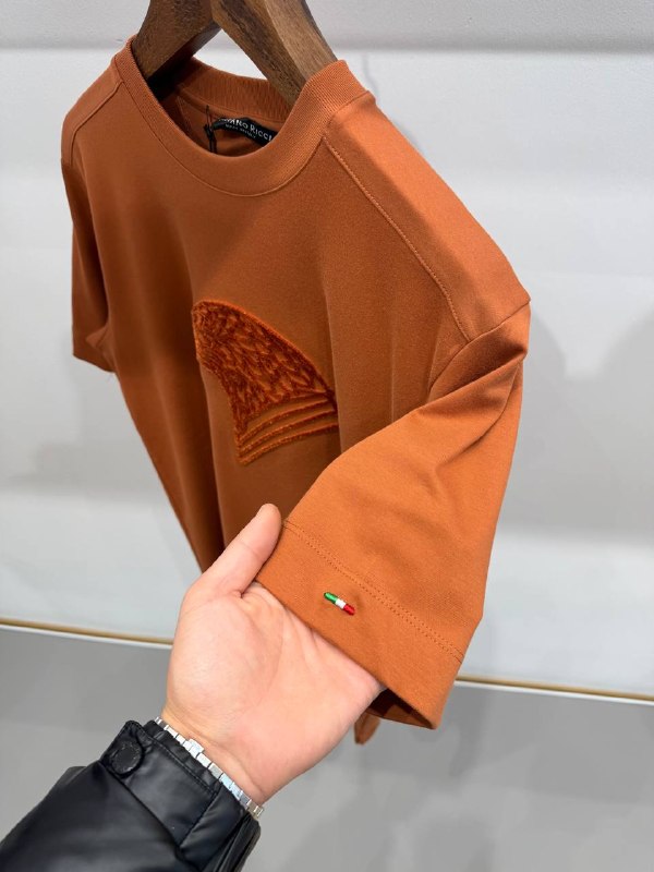 Apparel — TGYJ4ZDc7A_H view