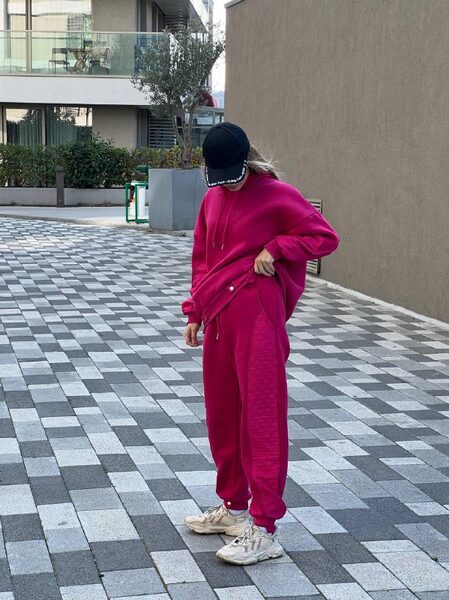 Apparel — TGYO1Zp-n-cK view 7