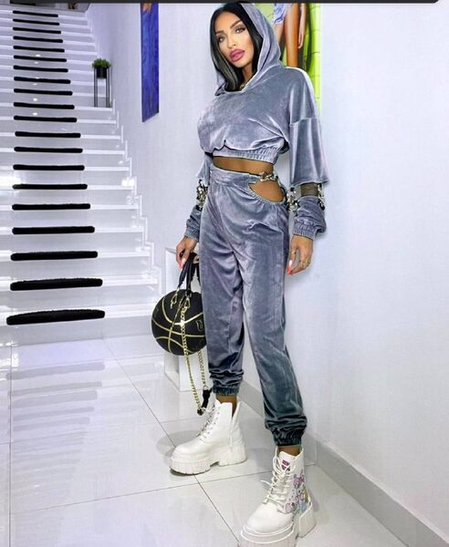 Apparel — TGYQEKmJffKr