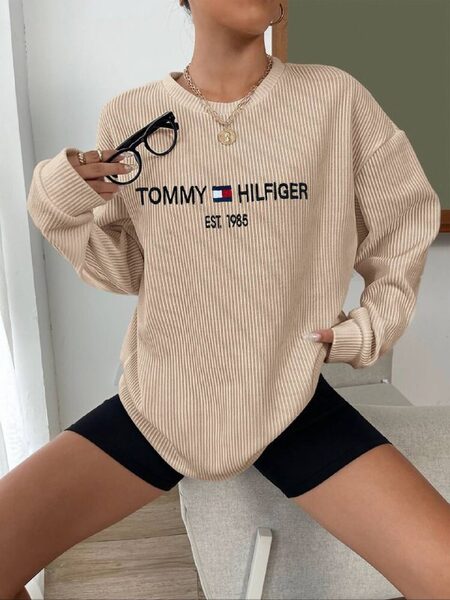 Apparel — TGYUjKGW1_XD
