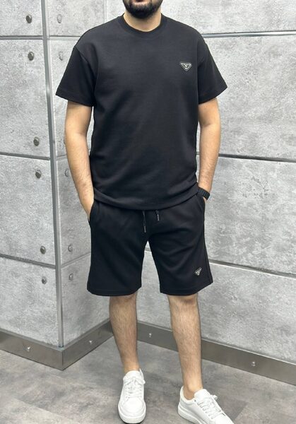 Apparel — TGYXiHiOUcKk view 2