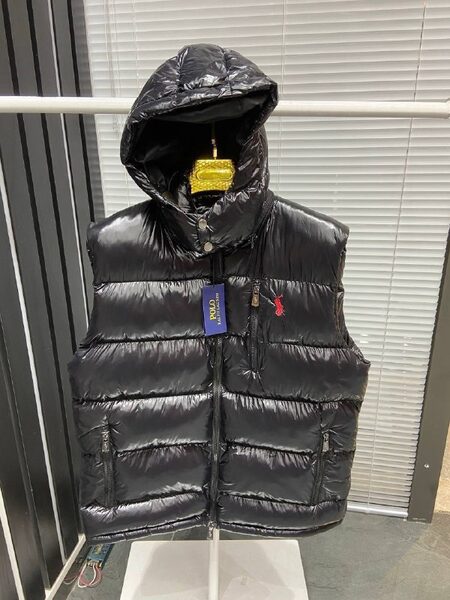 Apparel — TGYeE13LLW69