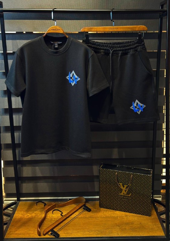 Apparel — TGYf8Ca-672P