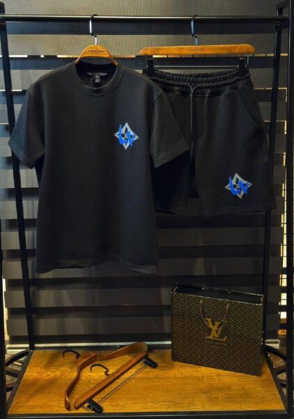 Apparel — TGYf8Ca-672P