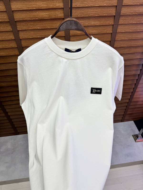 Apparel — TGYhZZgI2GvB