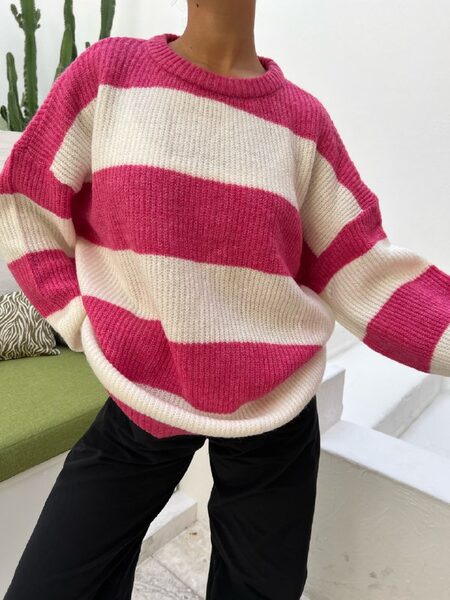 Apparel — TGYia4bBAMhk view 3
