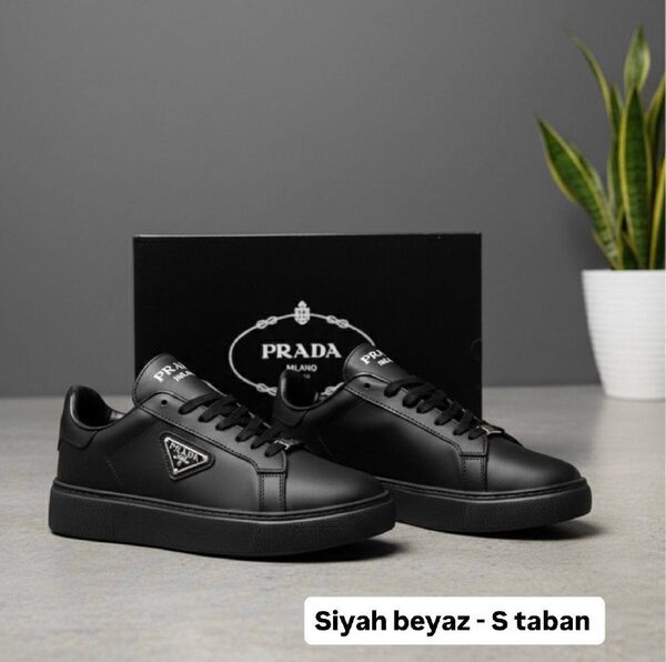 Women's Shoes — TGYtZtsaG9s_