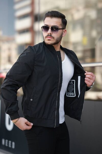 Apparel — TGYtmpN7Xtoc view 2