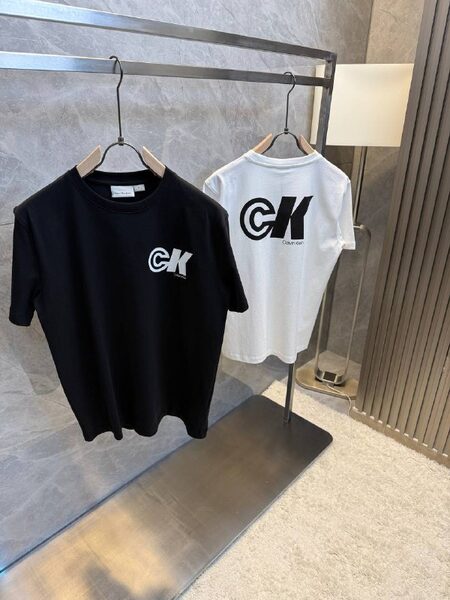 Apparel — TGYu0J4J6jVp view 2