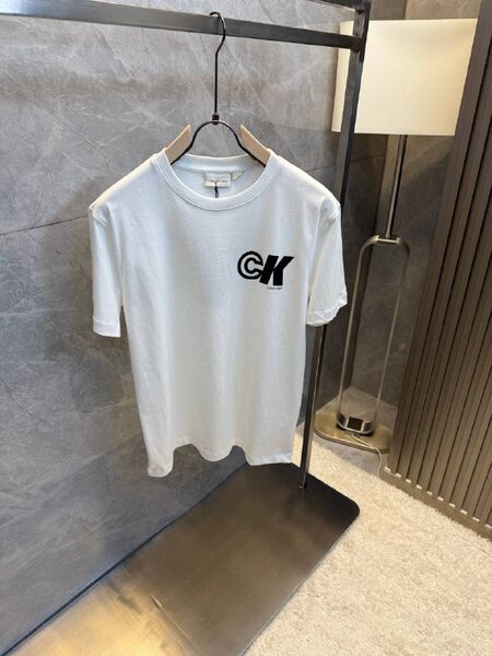 Apparel — TGYu0J4J6jVp view 4