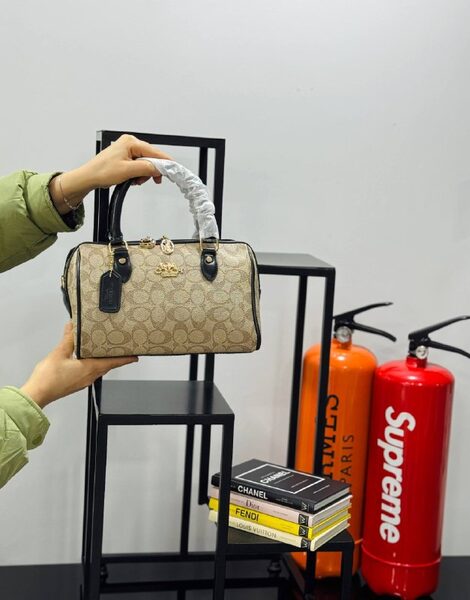 Women's Shoes — TGYuPAj_L__z view 2