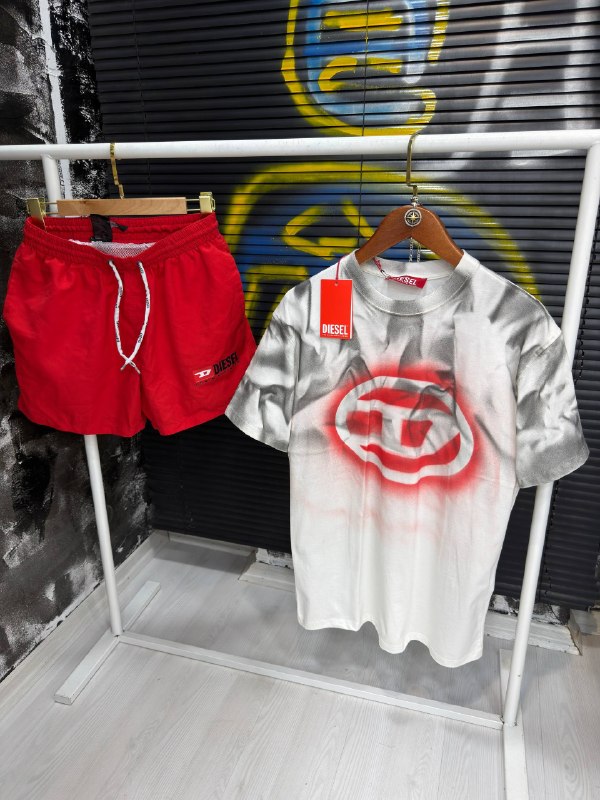 Apparel — TGYzD8xs4wzA