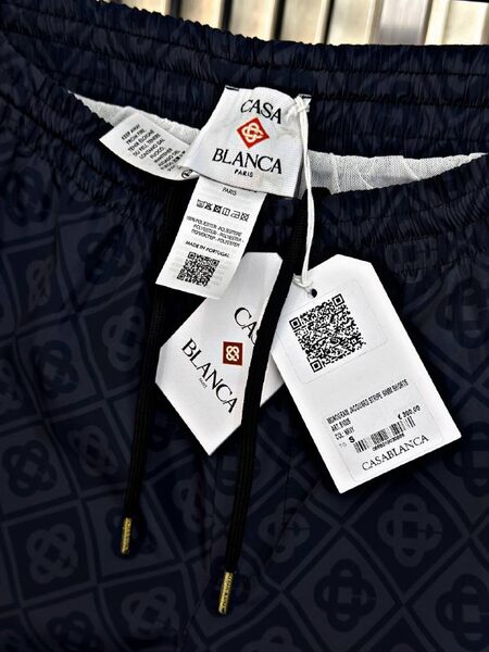 Apparel — TGZA5N6nlezq view 4