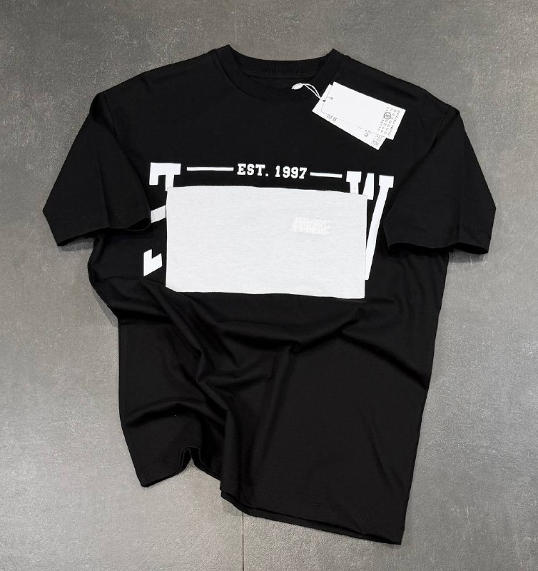 Apparel — TGZBiFB3T0Cc