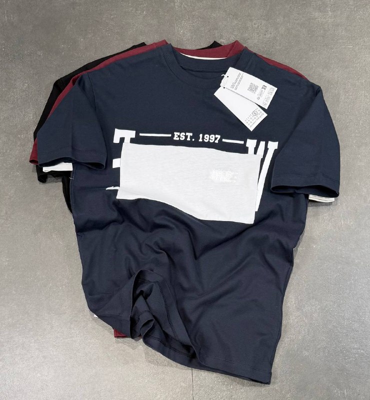 Apparel — TGZBiFB3T0Cc view