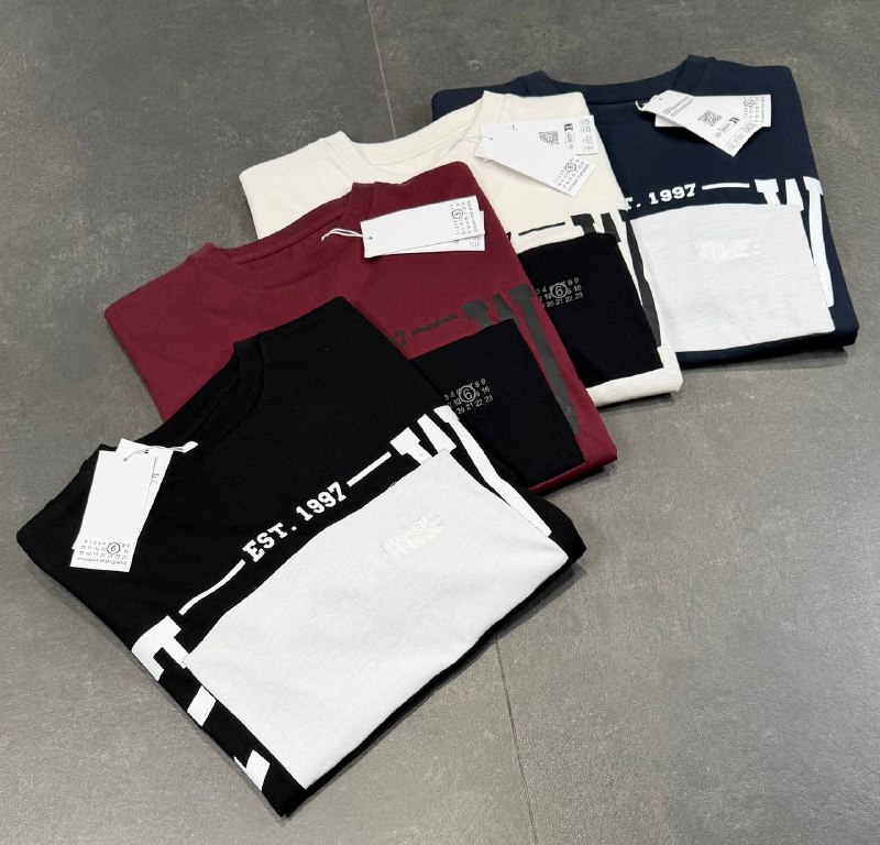 Apparel — TGZBiFB3T0Cc view